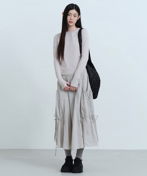 우먼즈 나일론 루치드 롱 스커트