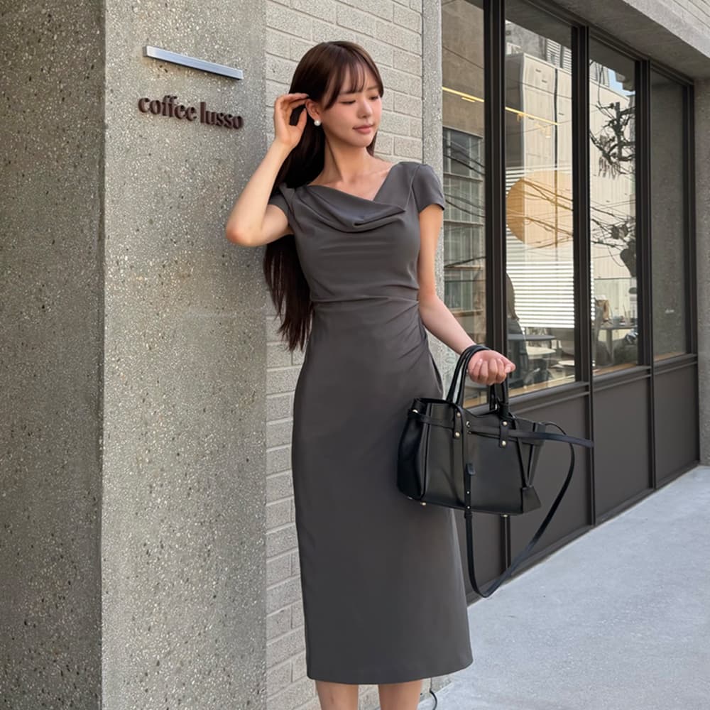 [차콜 29CM 단독 컬러] [희선 착용] Low Drape Dress_3Color